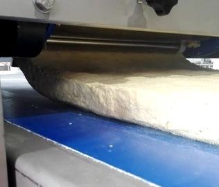 Maszyna do wałków do ciasta ze stali nierdzewnej, modułowa maszyna do cięcia ciasta dostawca
