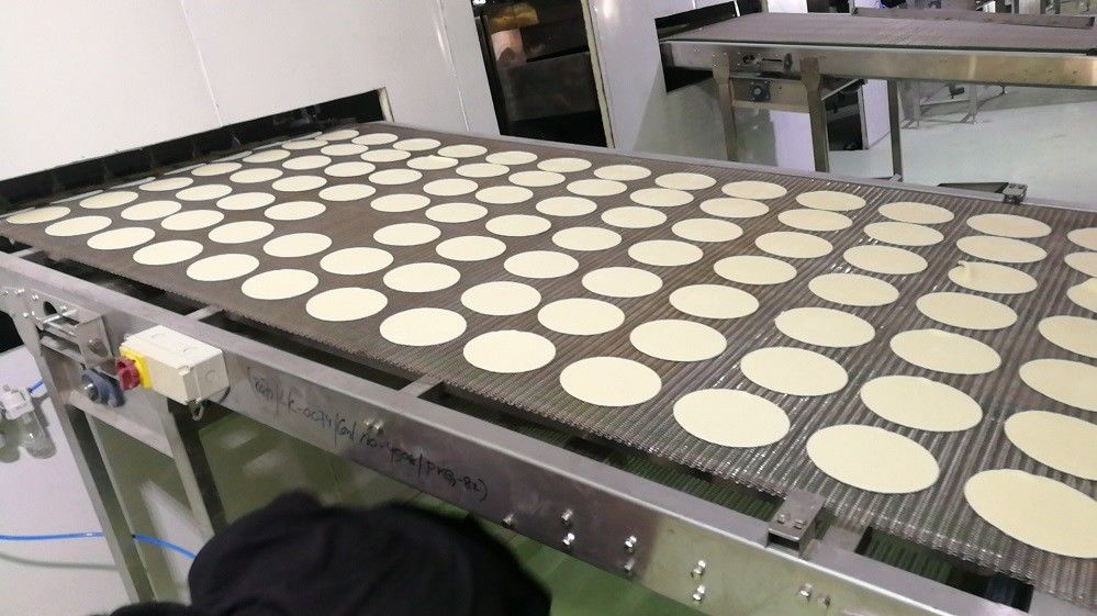 Automat do pieczenia chleba płaskiego ze stali nierdzewnej 304 z piekarnikiem tunelowym dostawca