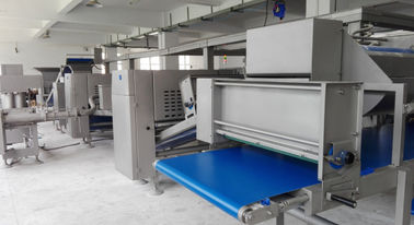 Wysokowydajna automatyczna maszyna do produkcji pączków z gotowym rozwiązaniem piekarniczym dostawca